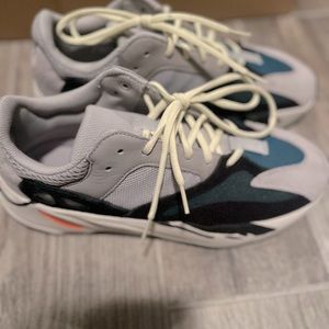 Yeezy 750 “Wave Runner” / Sz. 11